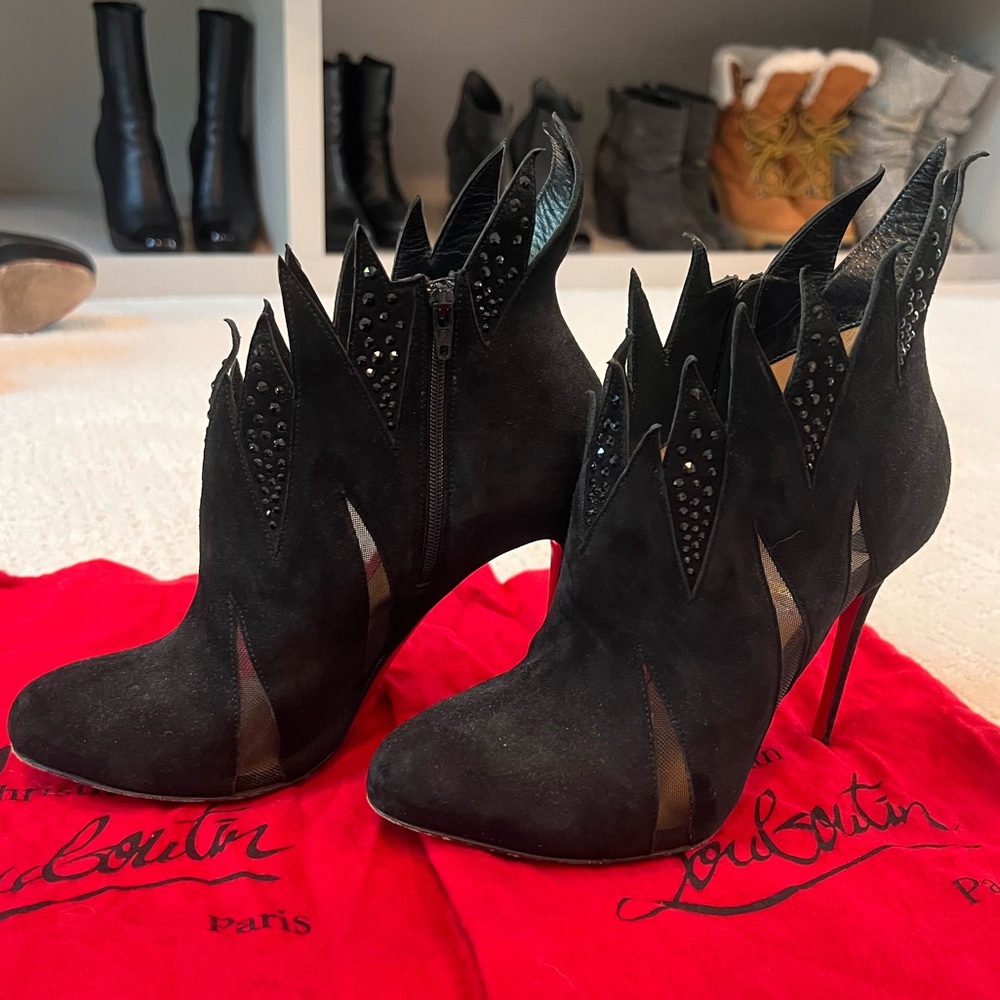 Christian Louboutin Booty FOLLETTERIA FLAME 100MM sz 36.5 in Black - Picture 4 of 6